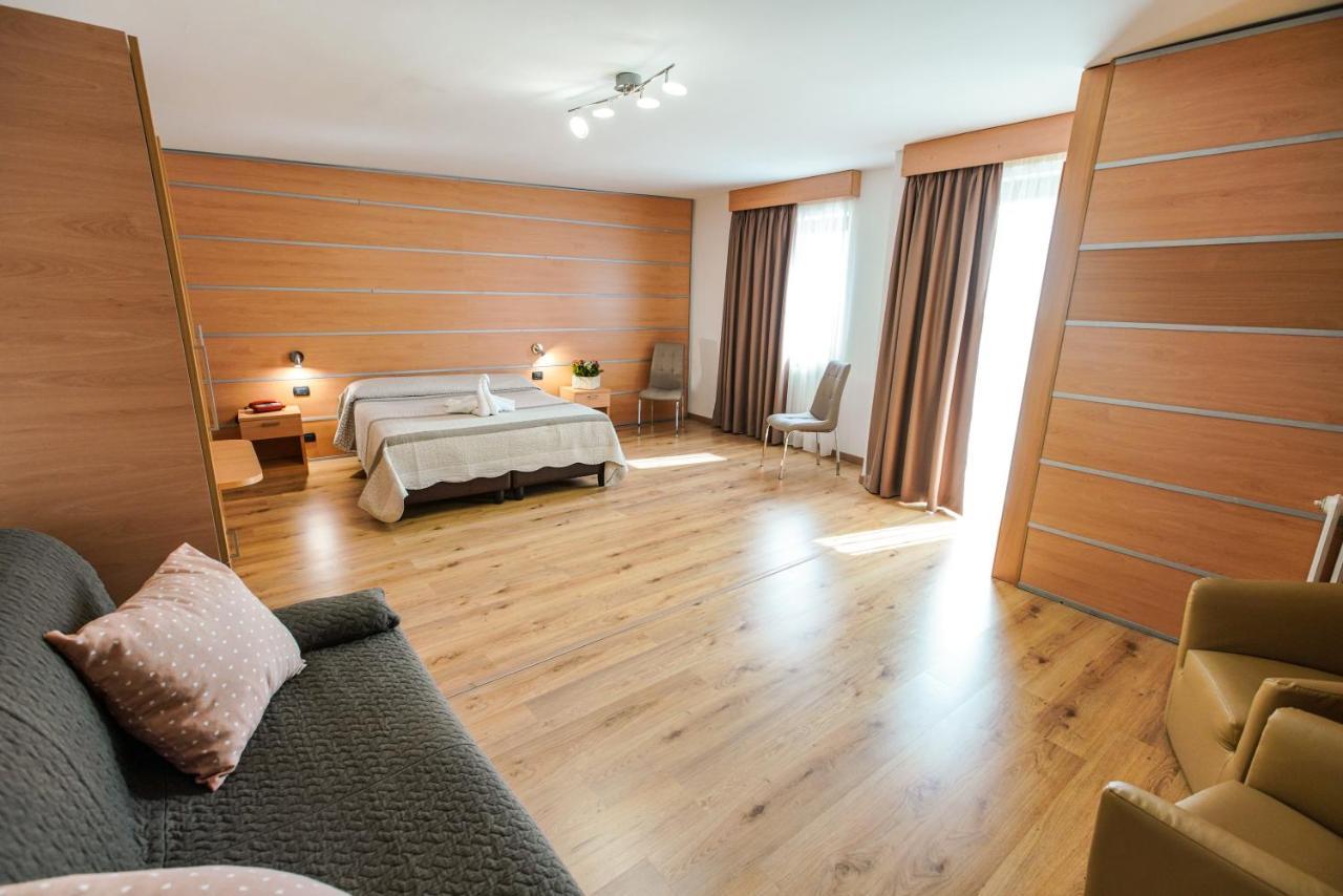 Hotel Murgia サンテーラモ・イン・コッレ エクステリア 写真
