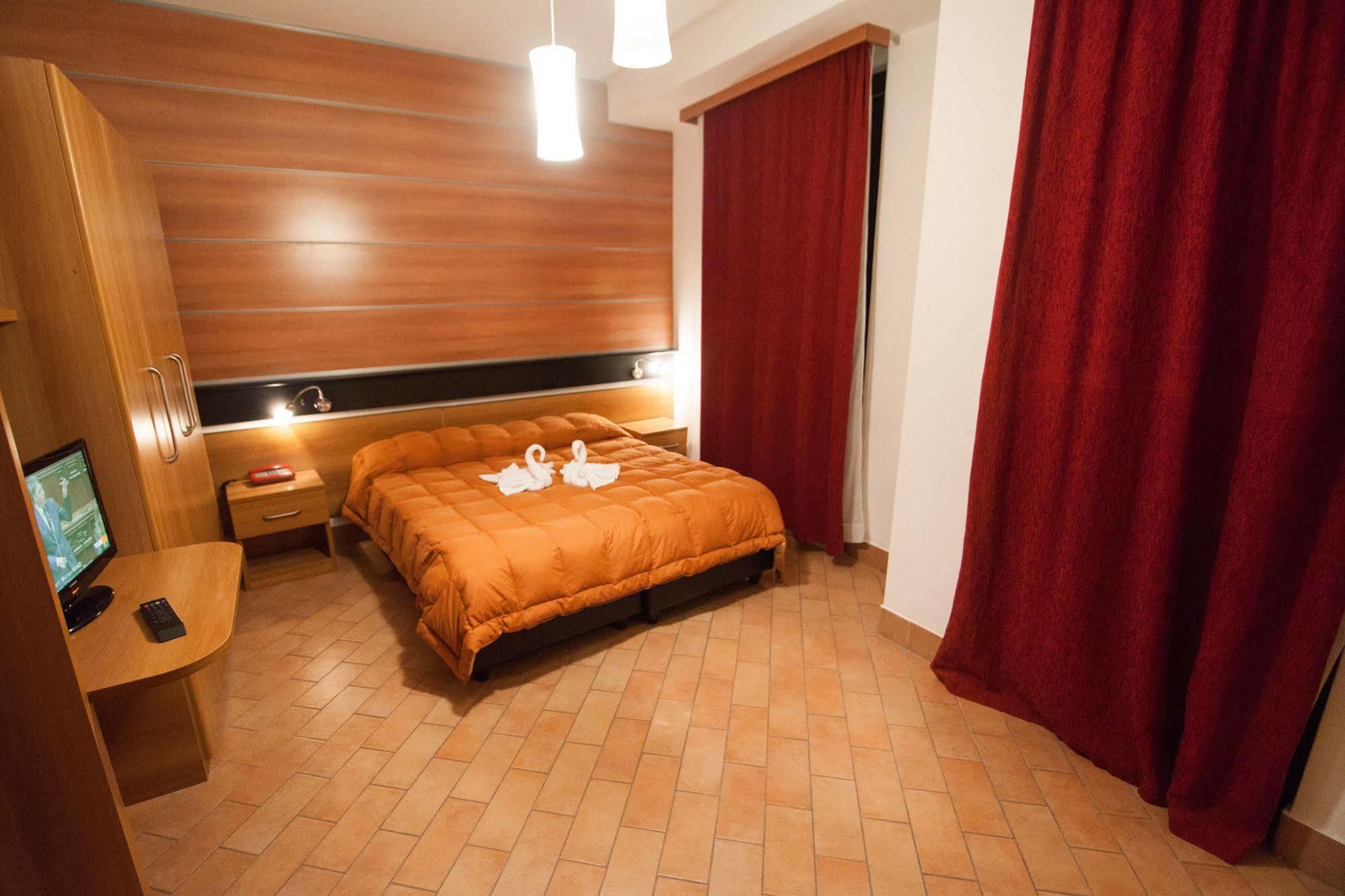 Hotel Murgia サンテーラモ・イン・コッレ エクステリア 写真